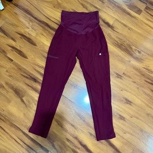 FIGS Yola Maternity Scrub pants! Worn a few times but in great condition!
